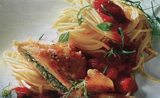 "Кармашки" из свиных шницелей с ореховой начинкой