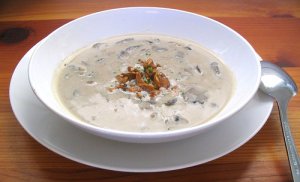 Увеличить Суп-пюре из шампиньонов