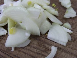 Увеличить Картофель, тушенный с фасолью в томате