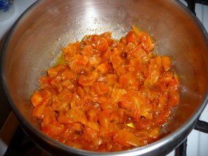 Бездрожжевые пирожки с курагой