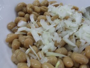 Увеличить Салат селедочный с фасолью