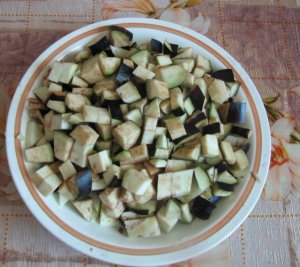 Увеличить Баклажанная икра с лесными грибами