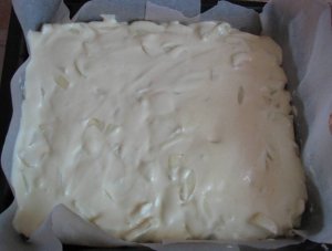 Увеличить Яблочный бисквитный пирог