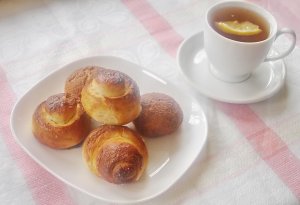 Увеличить Воскресные булочки с корицей и сахаром
